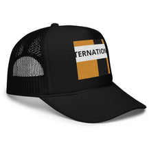 Load image into Gallery viewer, Classiq trucker hat