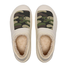 Load image into Gallery viewer, Camo slipper